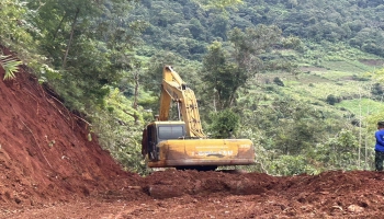อบจ.แม่ฮ่องสอน เร่งแก้ไขปัญหาดินสไลด์ทับเส้นทาง สายทางบ้านห้วยฮะ  ตำบลเมืองแปง  อำเภอปาย อบจ.แม่ฮ่องสอน เร่งแก้ไขปัญหาดินสไลด์ทับเส้นทาง สายทางบ้านห้วยฮะ  ตำบลเมืองแปง  อำเภอปาย